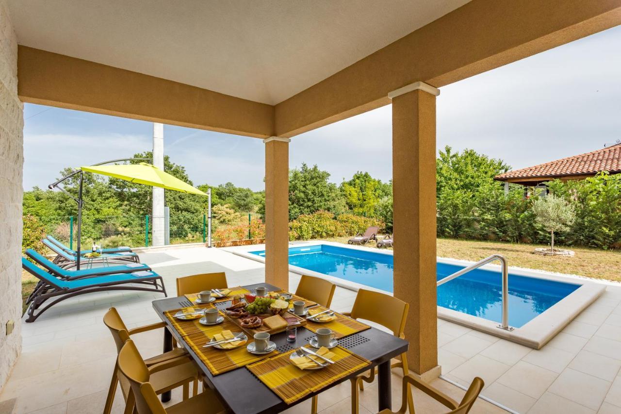 Villa Carneol Kaldanija Экстерьер фото