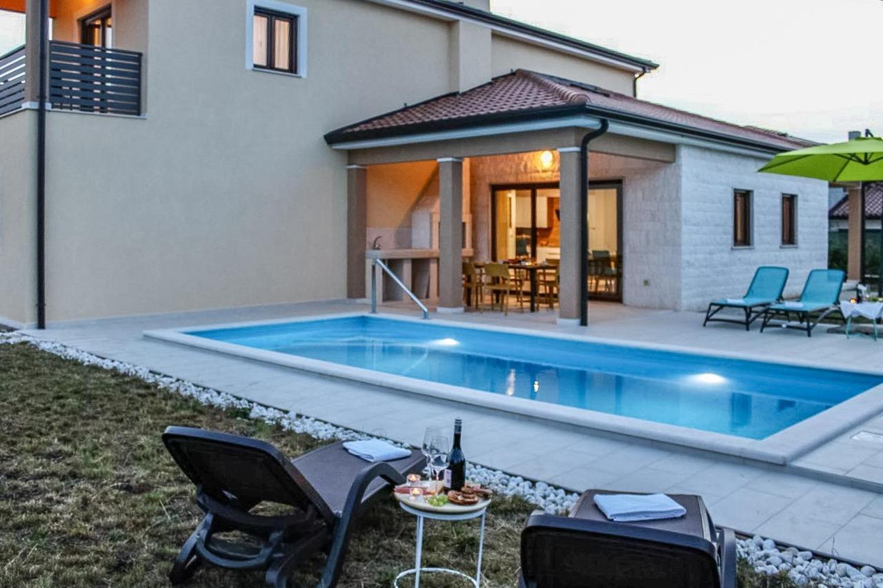 Villa Carneol Kaldanija Экстерьер фото